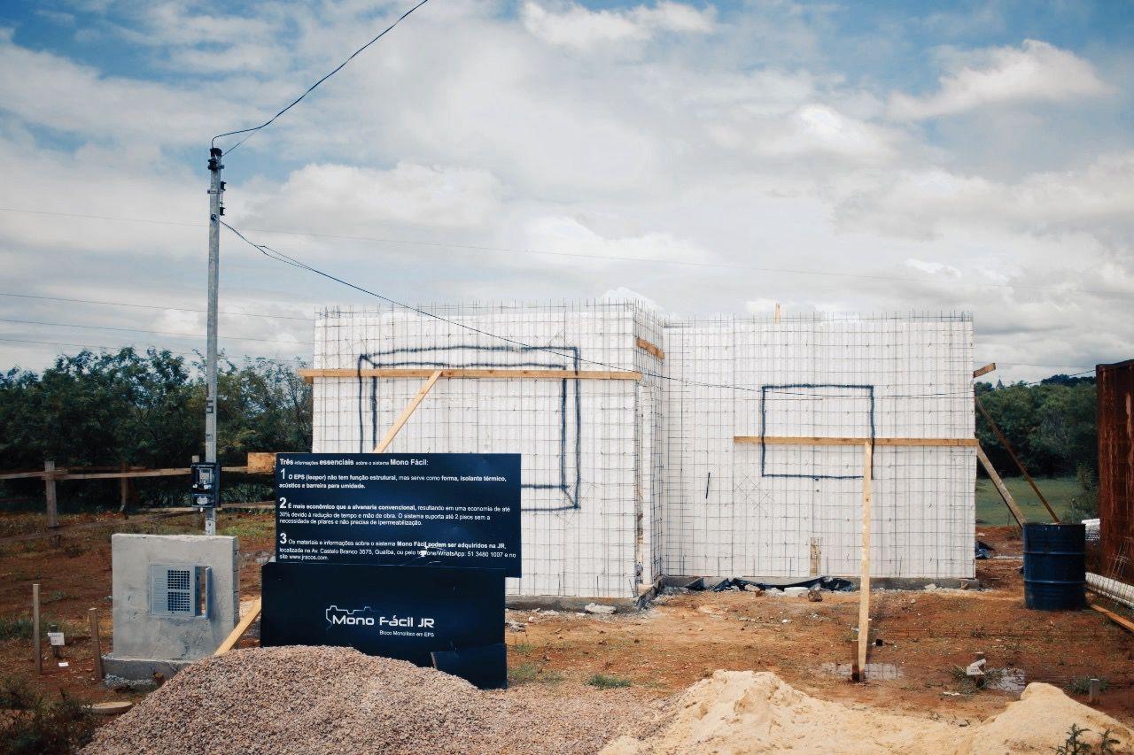 Produzido pela JR de Guaíba, bloco mono fácil em EPS promete ser o futuro da construção civil