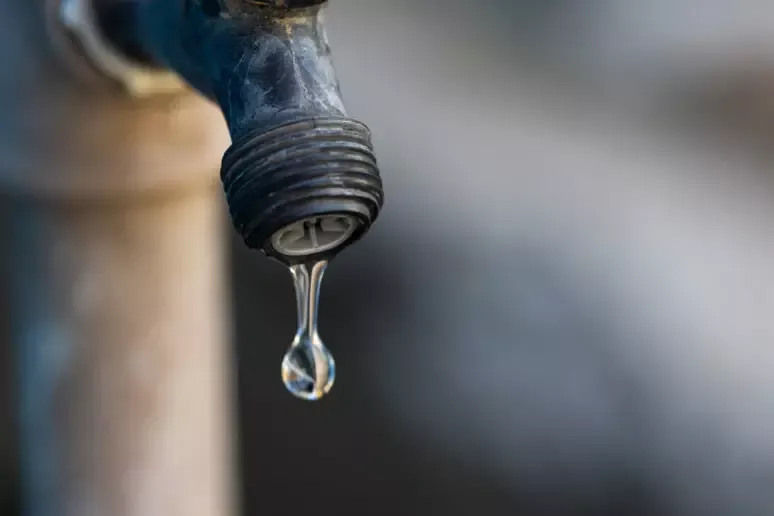 Falta de energia afeta abastecimento de água em Guaíba