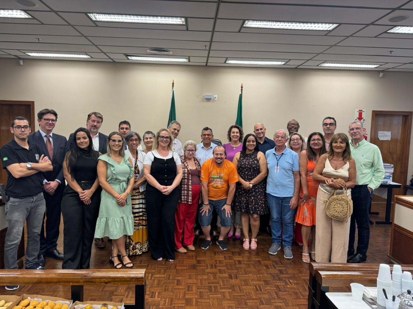 Nova diretoria do Conselho da Comunidade toma posse
