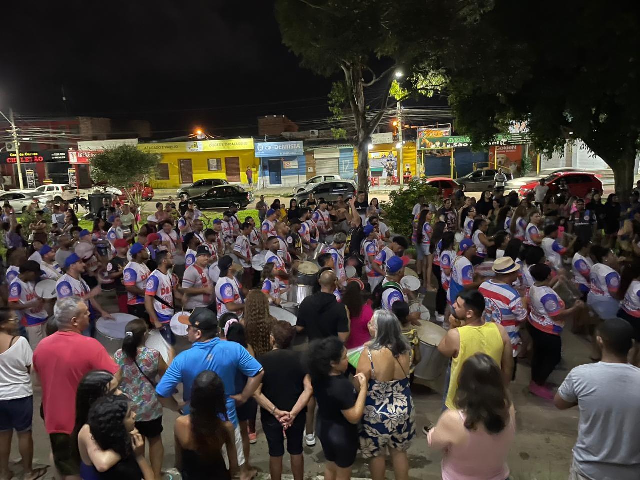 Academia Cohab-Santa Rita faz os últimos ensaios técnicos antes do desfile