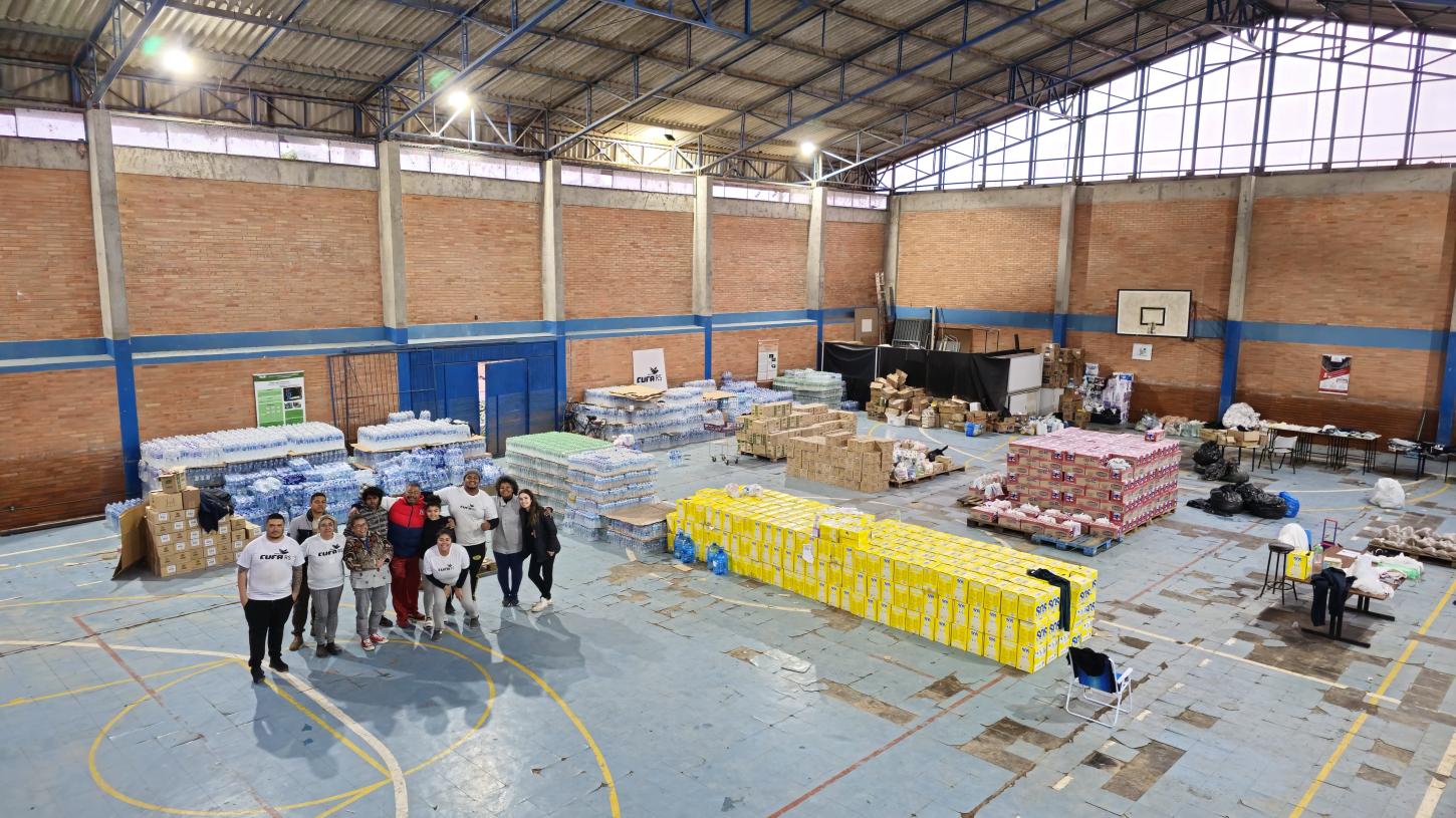 Central Única das Favelas mobiliza voluntários para atender vítimas da enchente de Guaíba e Eldorado do Sul