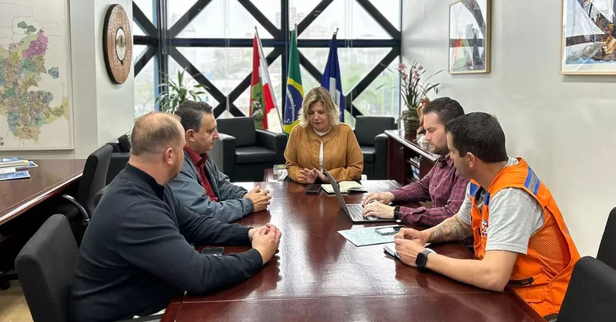 Prefeitura de Joinville formaliza apoio e envia profissionais para o mapeamento das necessidades de Guaíba