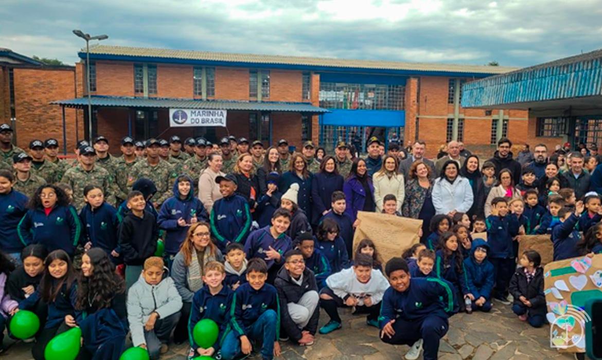 Marinha do Brasil reinaugura a escola profissional Solon Tavares após dois meses sem aulas