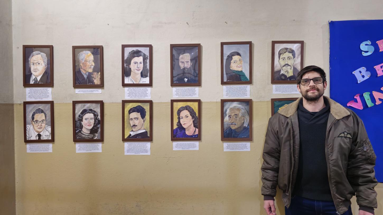 Exposição na escola Gomes Jardim homenageia grandes personalidades da ciência e da literatura