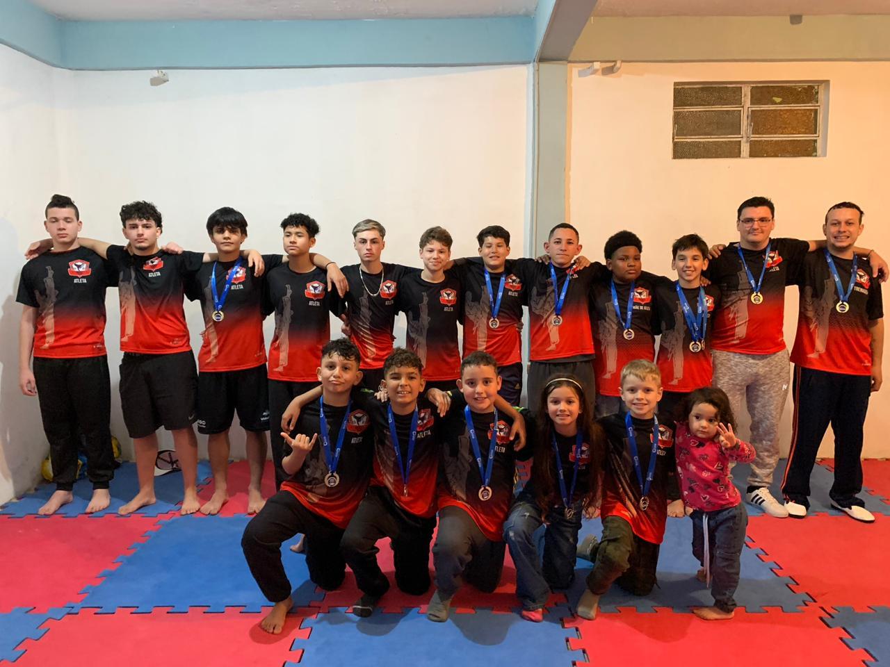 Atletas de Guaíba conquistam medalhas no Campeonato Gaúcho de Taekwondo e garantem vaga no brasileiro