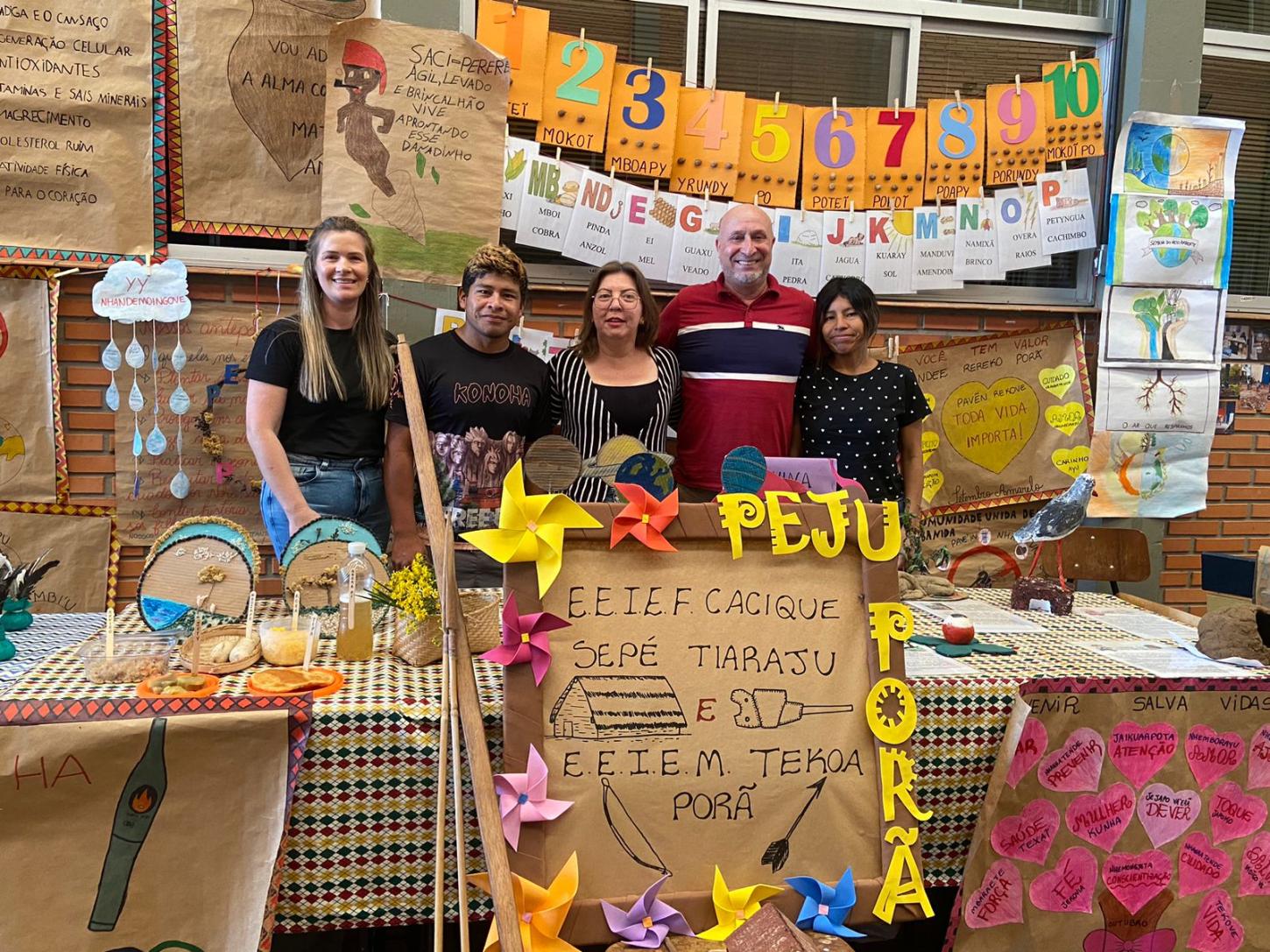 Escolas indígenas da região apresentam trabalhos na Ulbra Guaíba