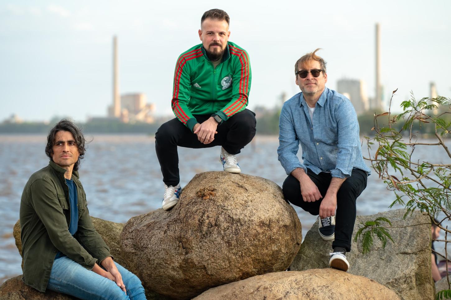 13 anos depois, a banda Superguidis está de volta