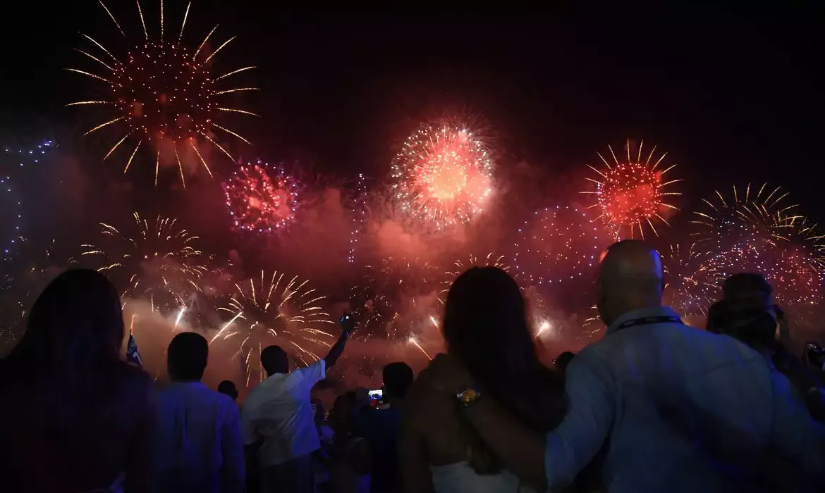 Prefeitura de Guaíba prepara festa de Réveillon com show do grupo Molejo