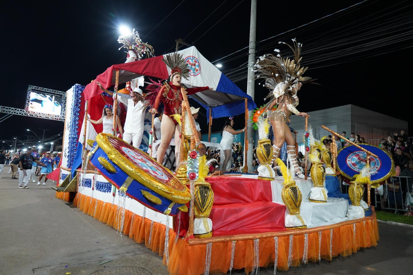 Com expectativa de 40 mil pessoas, Carnaval de Guaíba acontece neste sábado; veja a ordem dos desfiles
