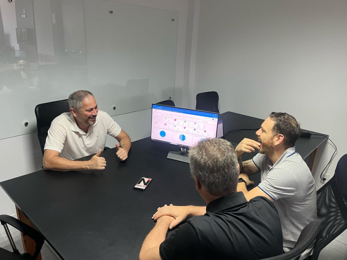 Empreendedores de Guaíba lançam projeto de inteligência artificial para fortalecer pequenas e médias empresas