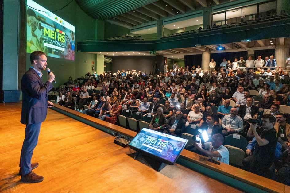 Governo estadual lança programa 'MEI RS Calamidade 2' para microempreendedores afetados pela enchente de 2024