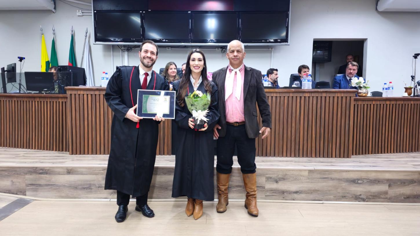 OAB de Guaíba e região recebe homenagem na Câmara pelos seus 40 anos
