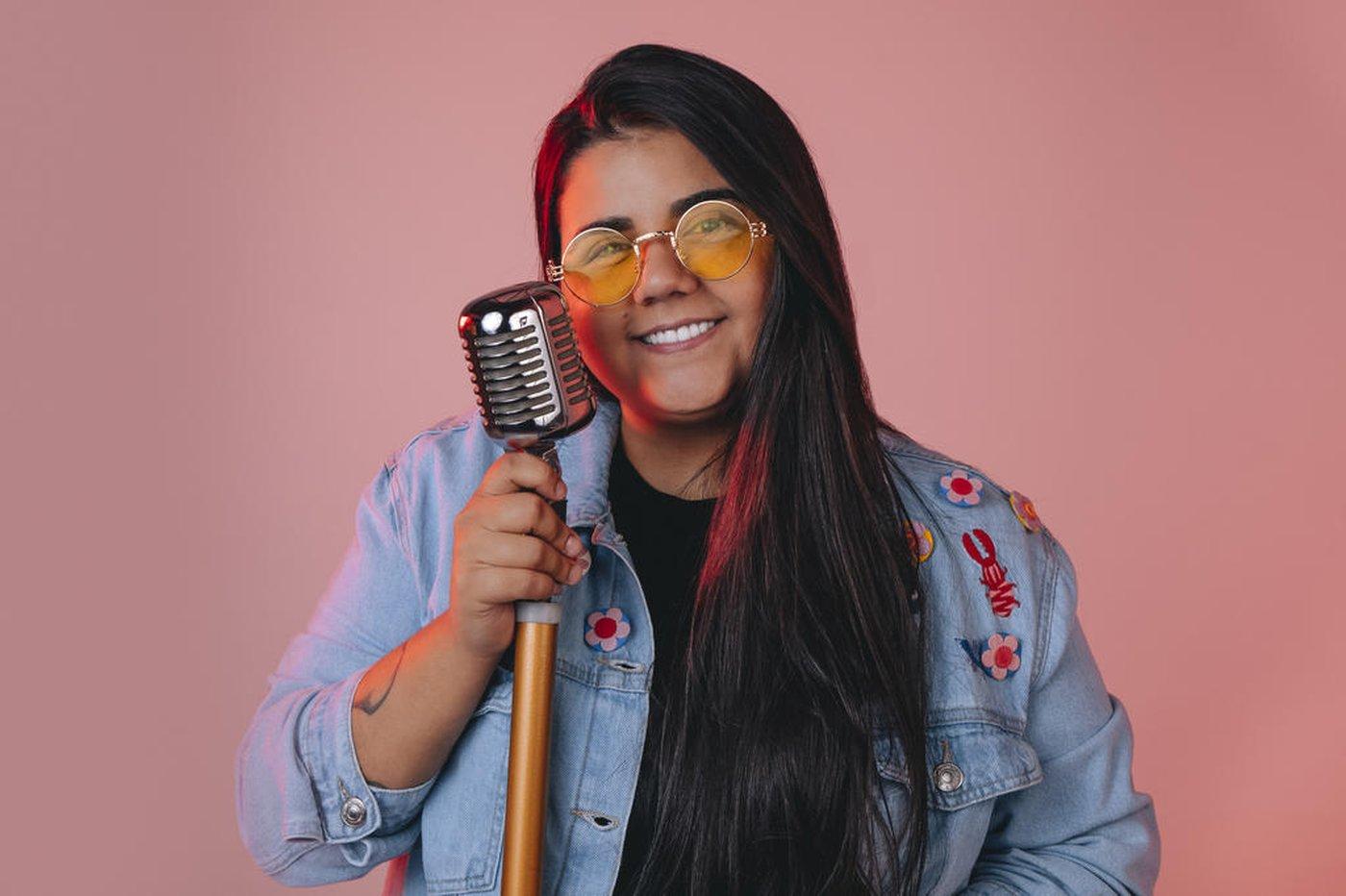 Cantora sertaneja Yasmin Santos é mais uma atração confirmada da 4ª Olifeira, em Guaíba
