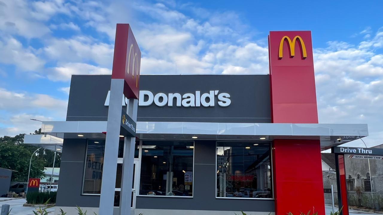 Com 60 vagas de emprego, McDonald’s fará dois processos seletivos em Guaíba nesta semana