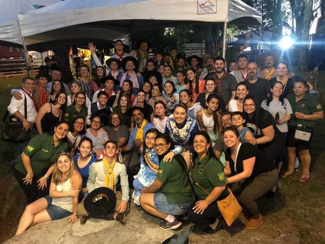 Vestir a pilcha é carregar no corpo a honra dos que vieram antes