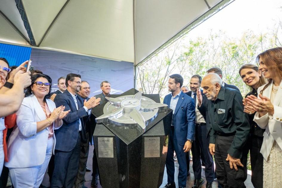 Com investimento de R$ 3 bilhões, Aeromot lança pedra fundamental do complexo aeronáutico em Guaíba