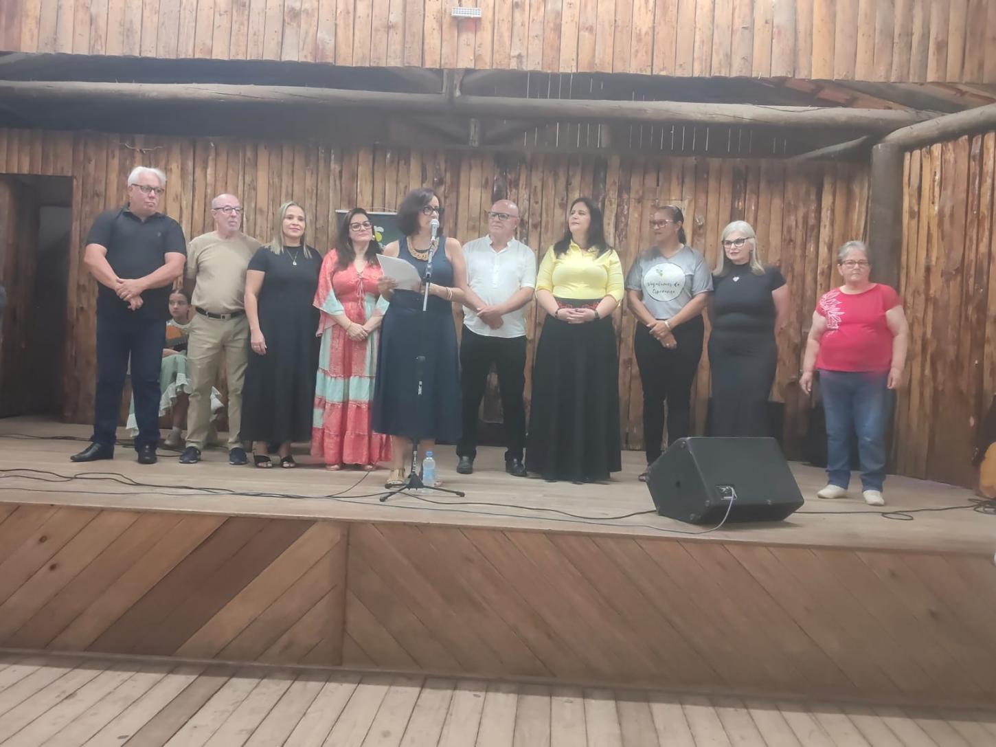 Vagalumes da Esperança comemora 10 anos de solidariedade em noite festiva no CTG Gomes Jardim