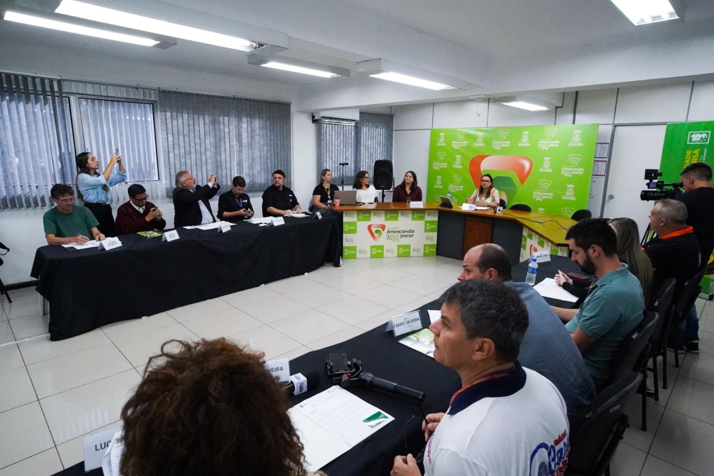 Prefeita de Guaíba, Claudinha Jardim, realiza o 1º Café com a Imprensa