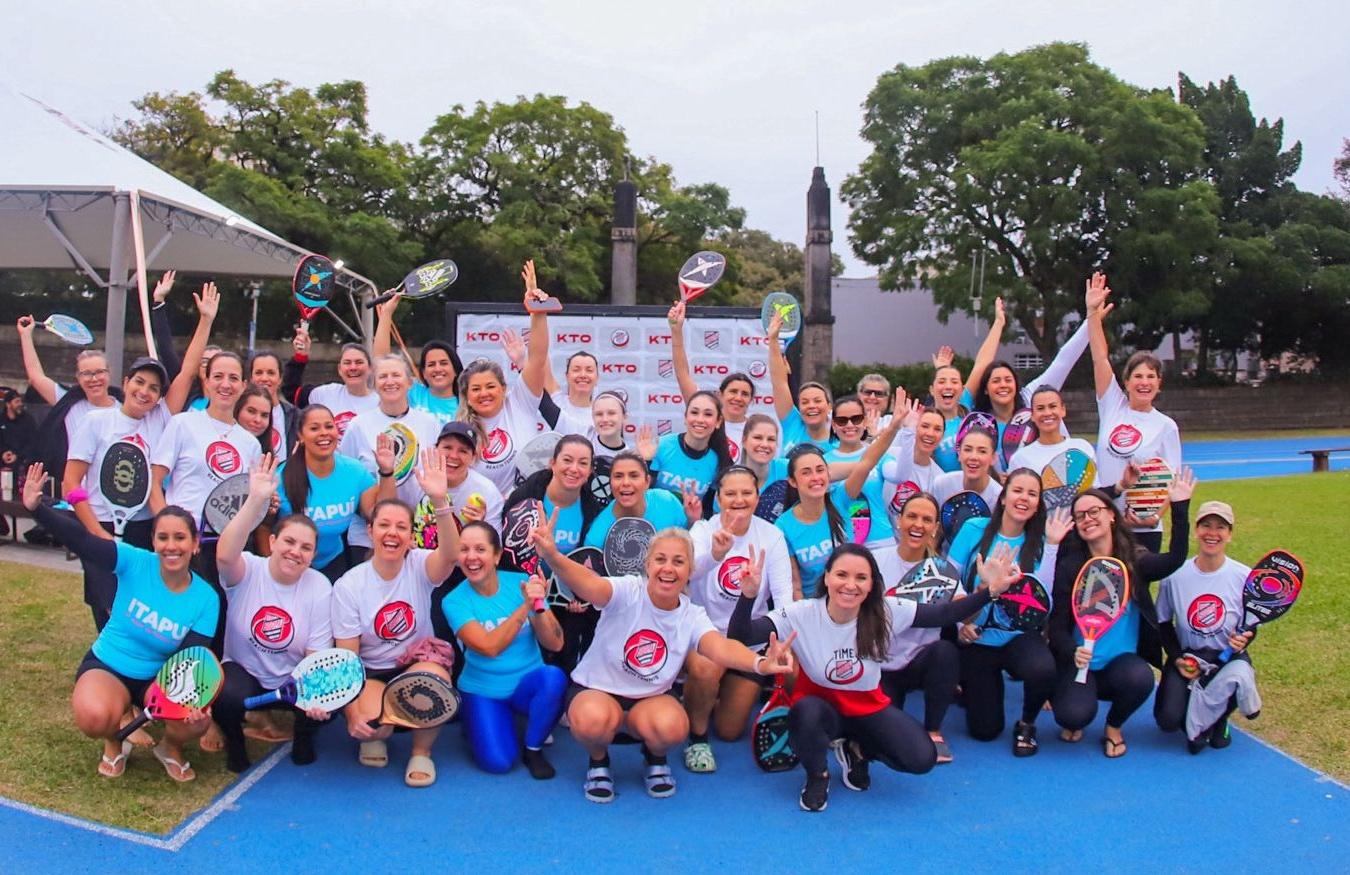 Atualmente as quadras de padel, tênis e beach tennis movimentam o clube