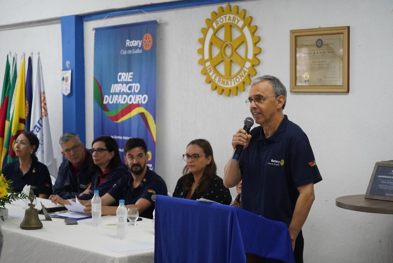 Rotary Club de Guaíba celebra 70 anos com homenagens a ex-presidentes