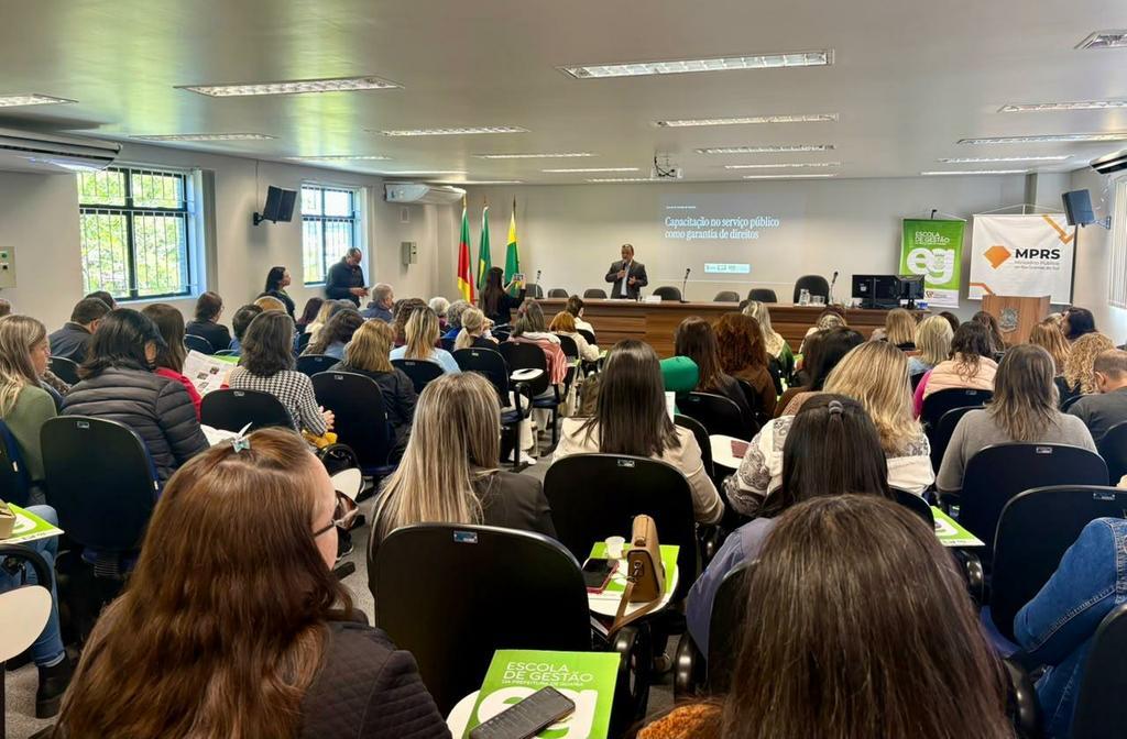 Guaíba sedia capacitação sobre o ECA Digital e a Lei Henry Borel